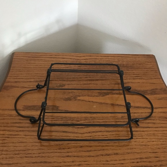 Temptations Wrought Iron Carrier - Picture 5 of 6